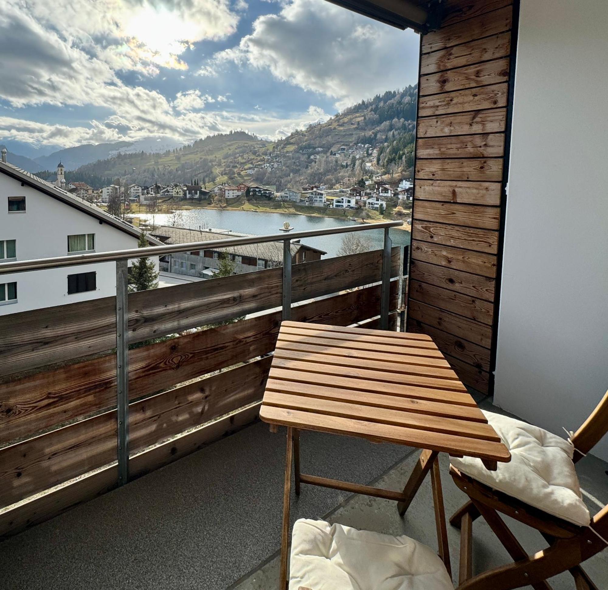 Studio Mit See- Und Bergblick Laax Bagian luar foto